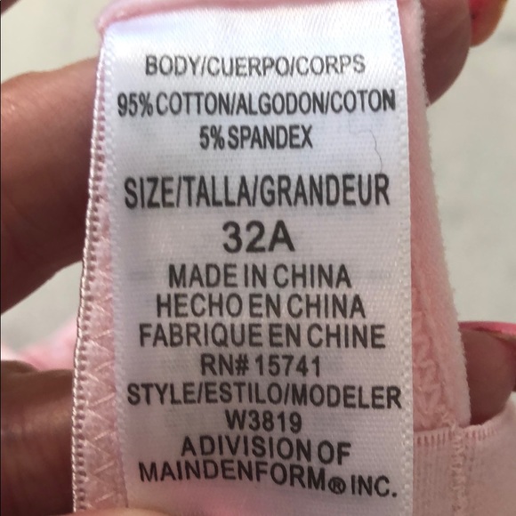 Girls 32A pink bra. Adjustable straps - Picture 4 of 4